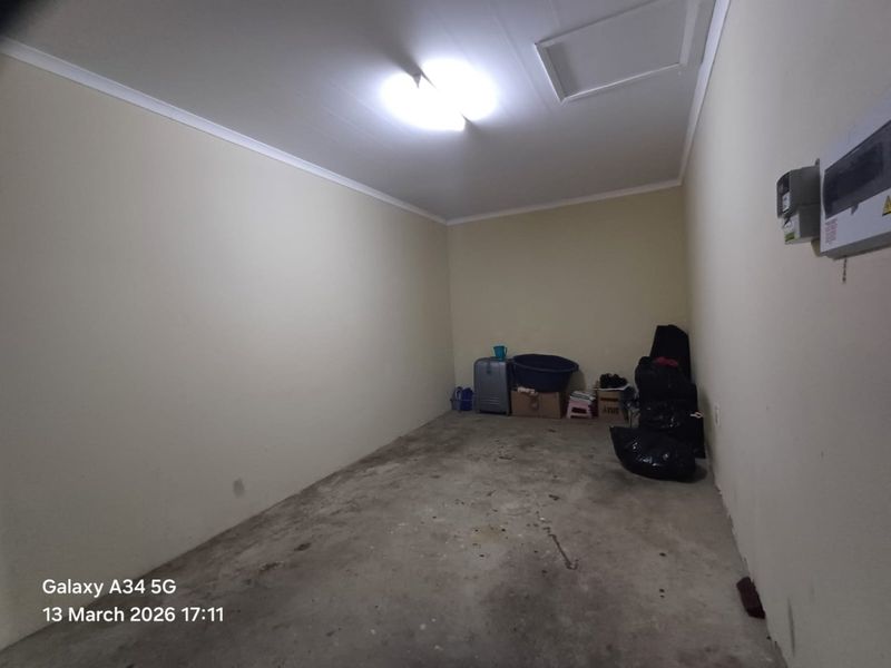 Charming Low Maintenance Home in Secure Meiringspark Complex - Photo 5