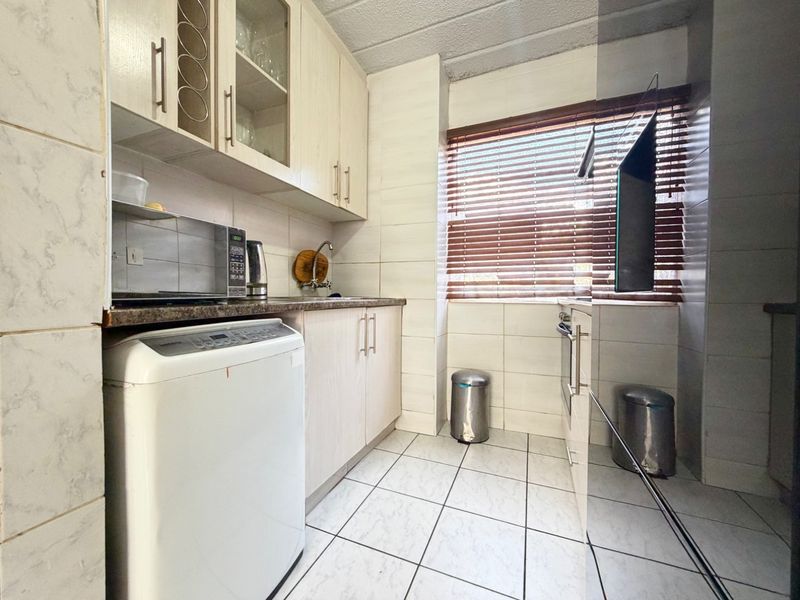 2 Bed Town house in Norkem Park for Rent - Photo 3