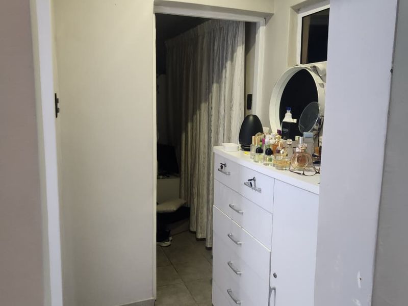 Fully Furnished Cottage In South End - Photo 5