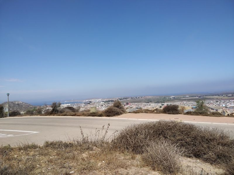 Beautiful views from this vacant stand - Photo 2