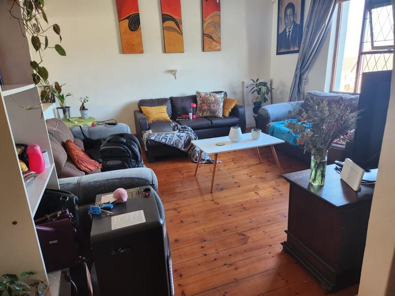 2 Bedroom House For Rent In South End - Photo 2