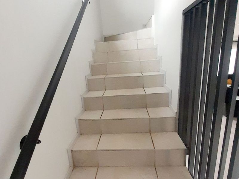 Modern Luxury Double-Storey Home in Secure Estate - Photo 8