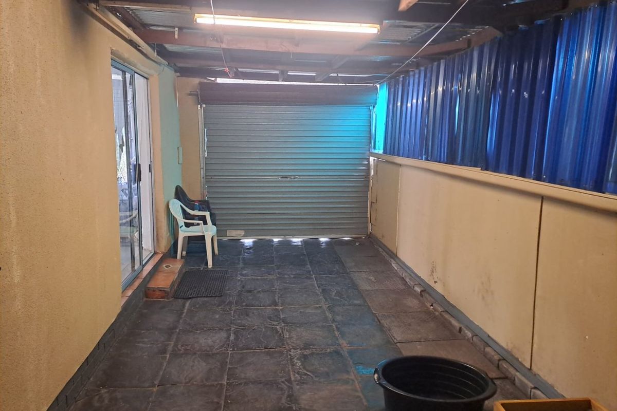 This cozy family home is a great way to start - Photo 5