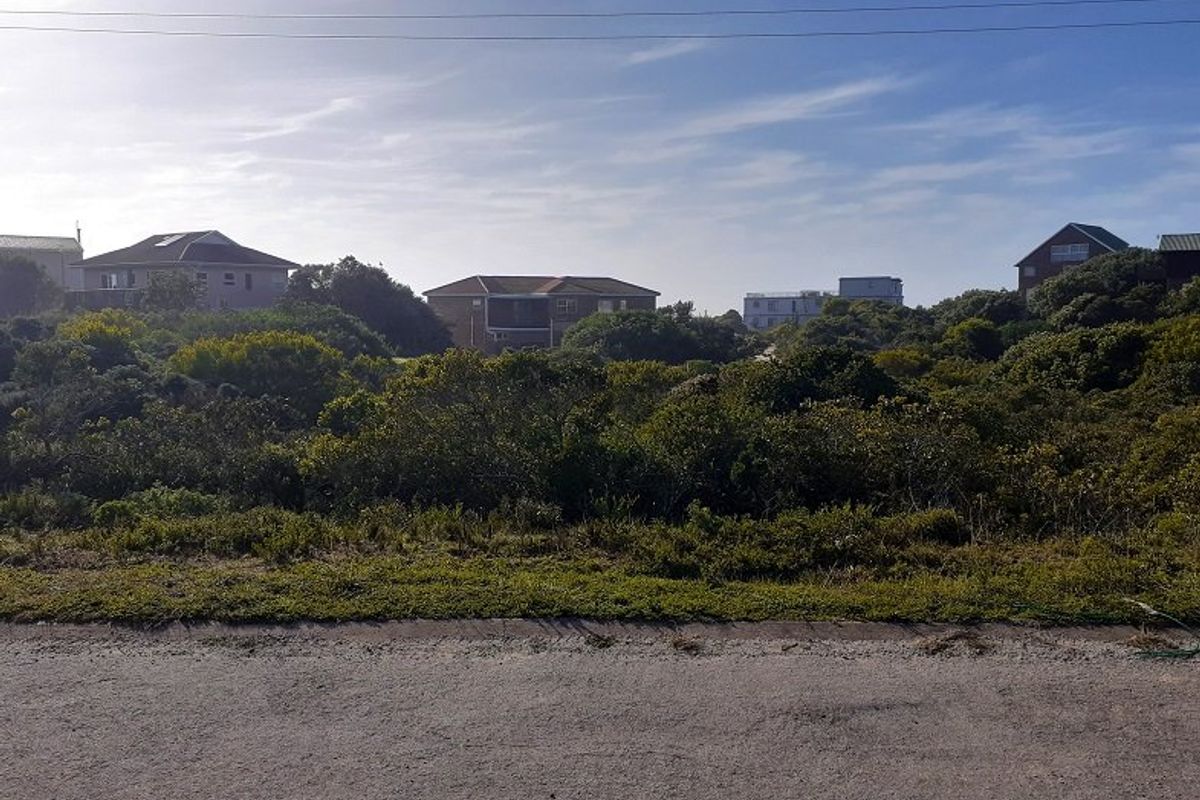 Walking distance to the beach - Photo 3