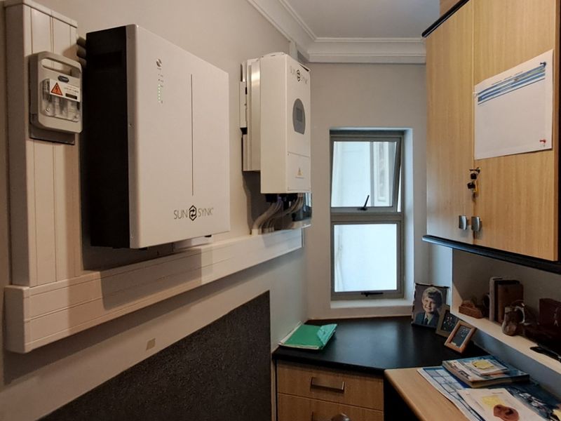 Two-minute stroll from the beach - Photo 8