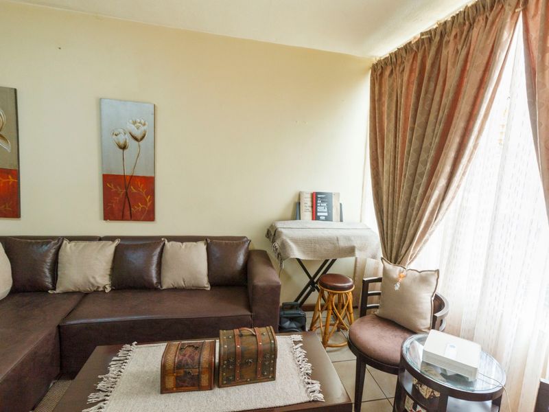 Apartment in Witpoortjie Mariana hof - Photo 8