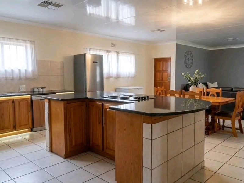 Stunning 4 bedroom home in Amandasig  - Photo 10