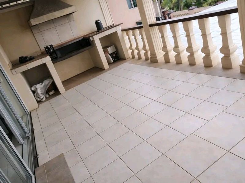 Stunning 4 bedroom home in Amandasig  - Photo 6