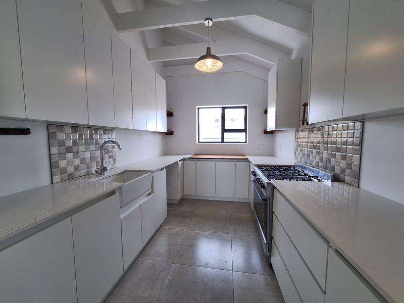 Newly built 3 Bedroom, 3 Bathroom Home with Views in Shelley Point – St Helena Bay – Cape West Coast - Photo 9