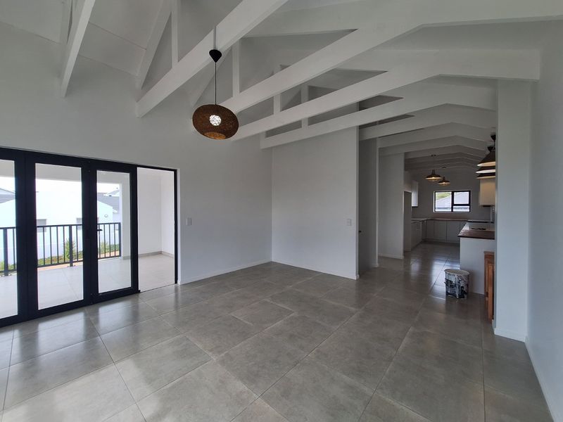 Newly built 3 Bedroom, 3 Bathroom Home with Views in Shelley Point – St Helena Bay – Cape West Coast - Photo 4