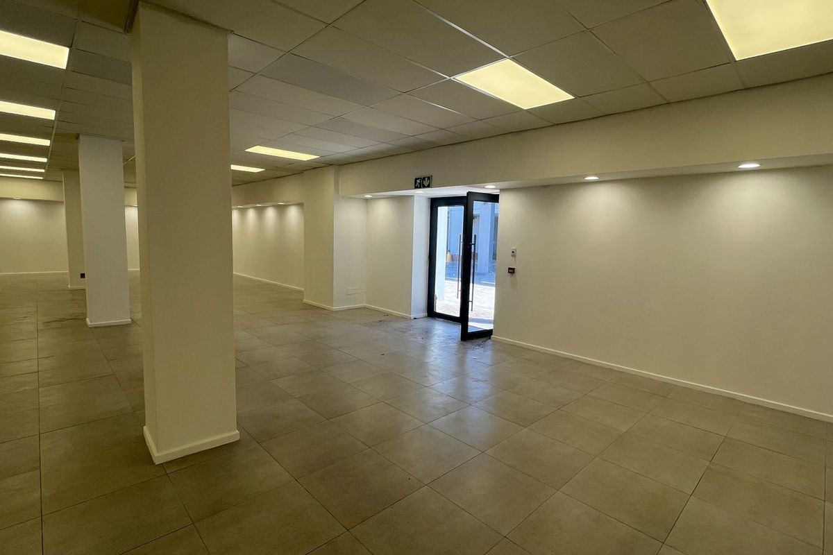 455m2 to Let Prime Position - Photo 5