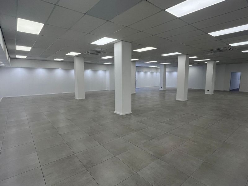 455m2 to Let Prime Position - Photo 4
