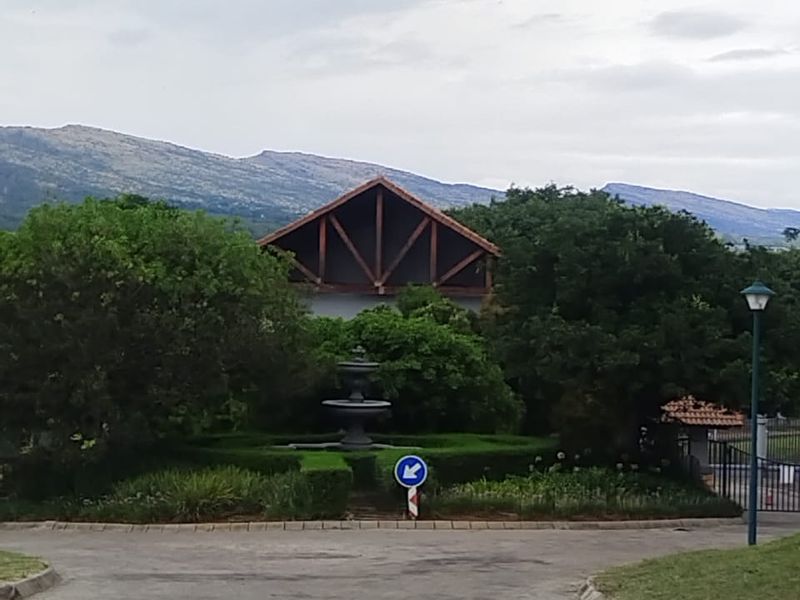 Beautifull stand with Mountain and Dam Views. - Photo 7