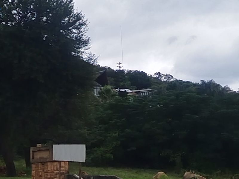 Beautifull stand with Mountain and Dam Views. - Photo 6