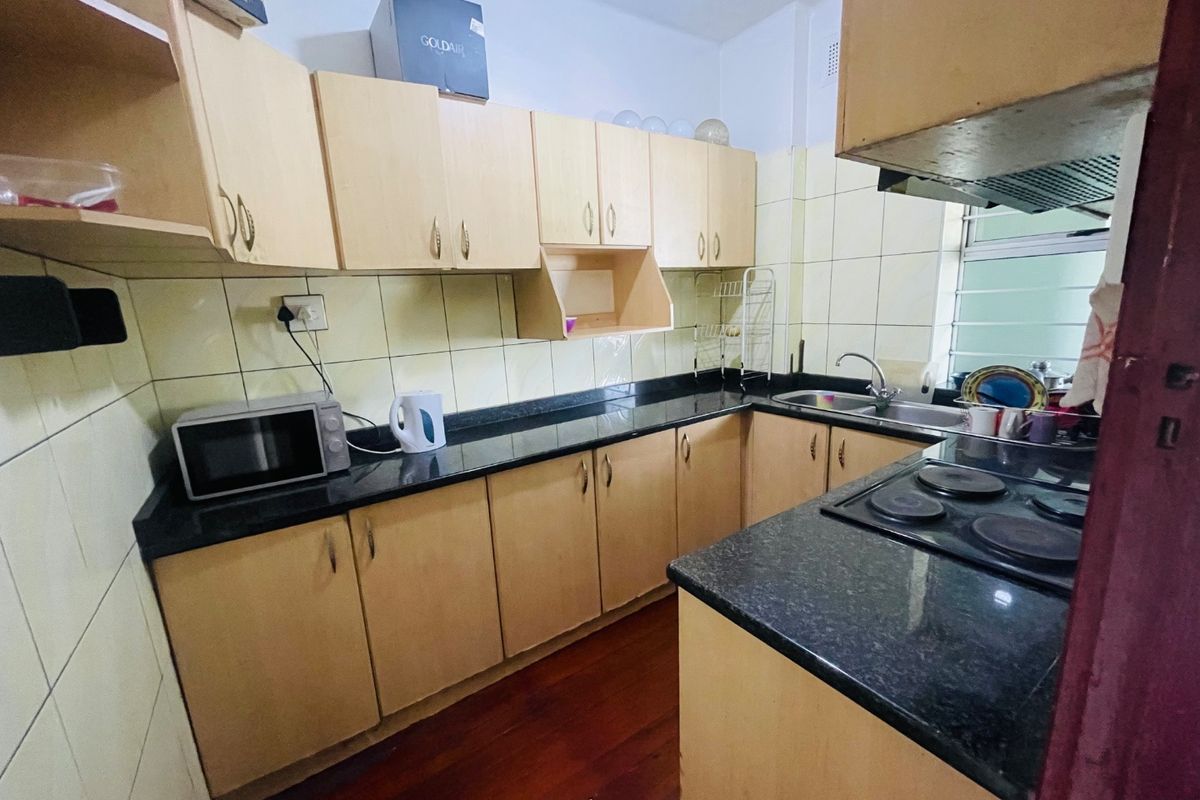 2.5 bedroom flat for sale - Photo 5