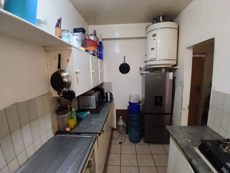 2 Bedroom For Sale in Arcadia  - Photo 2