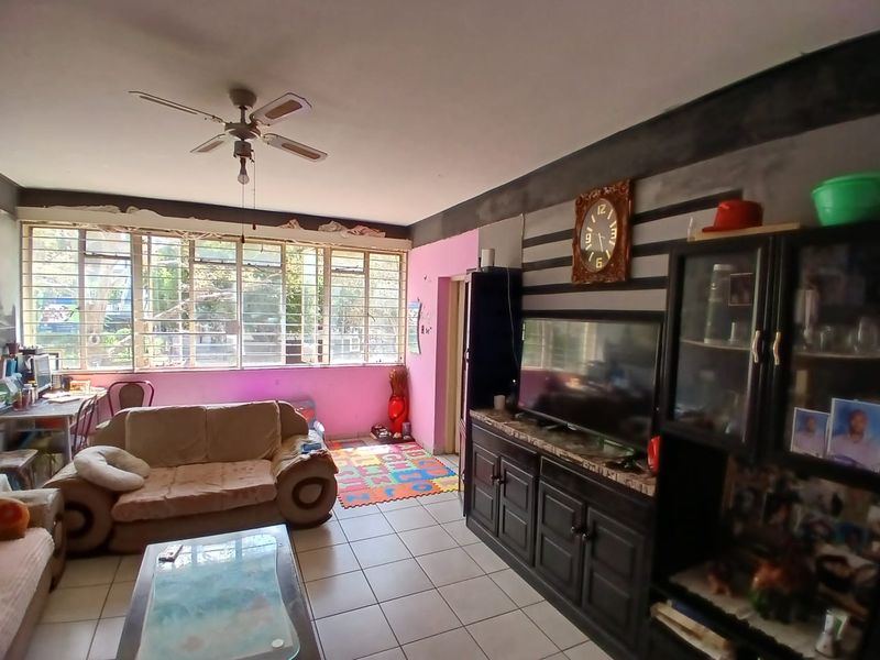 2 Bedroom For Sale in Arcadia - TLC Investors Dream  - Photo 8