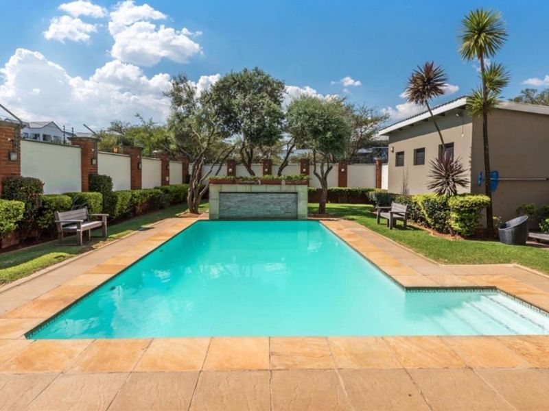 2 Bedroom Apartment for Sale in Greenstone Hill - Photo 10