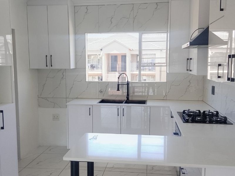 Real Estate Services welcomes you to a New Listings - Photo 3