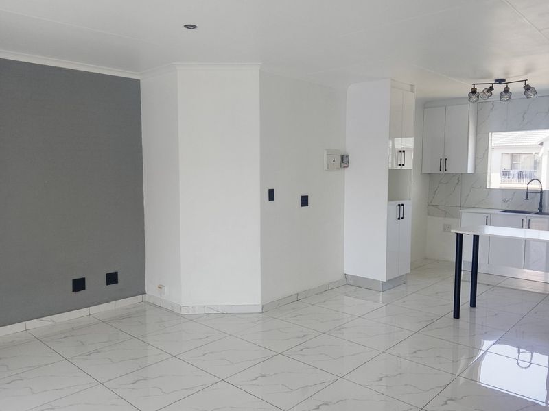 Real Estate Services welcomes you to a New Listings - Photo 4