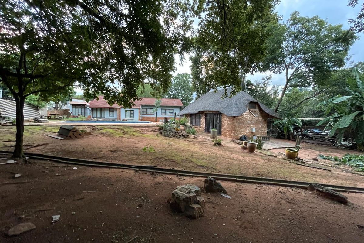 4 Bed House in Meyerspark for Sale - Photo 5