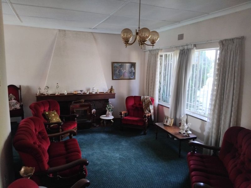Charming Family Home with Pool – Great Value & Comfort! - Photo 10