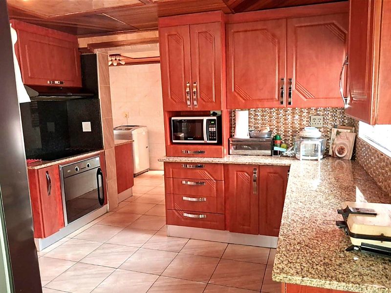 This home presents excellent value and flexibility, making it a fantastic opportunity for buyers ready to make a smart move. - Photo 7