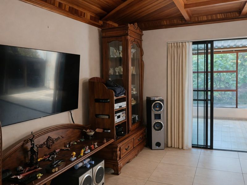 This home presents excellent value and flexibility, making it a fantastic opportunity for buyers ready to make a smart move. - Photo 4