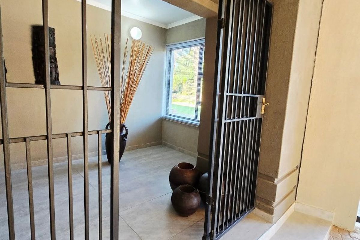 Don't miss out on this one!!! - Photo 4