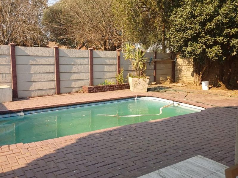 Ambient dream family home  - Photo 4