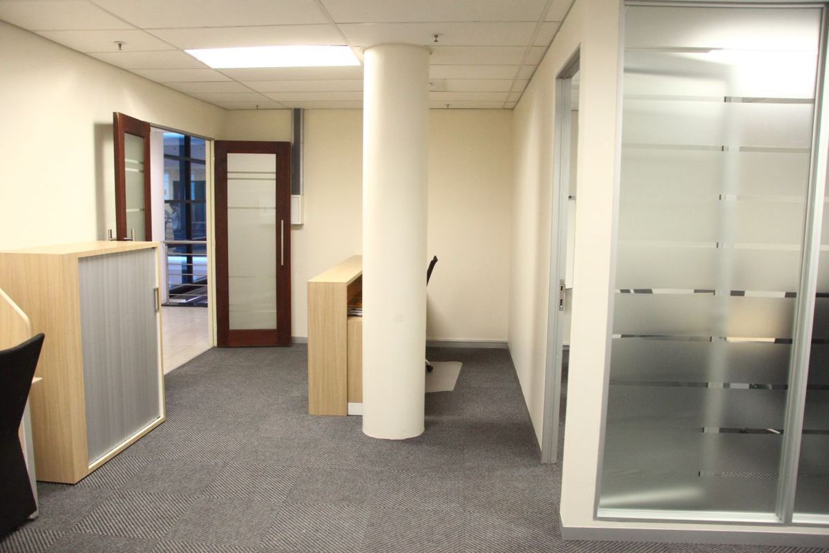 Office Space to let in Sinosteel Plaza, Morningside Sandton  - Photo 4