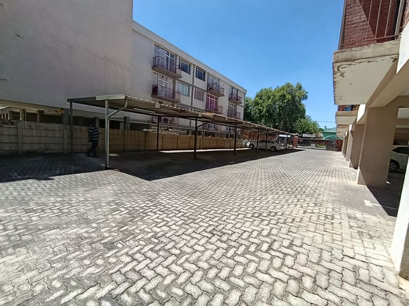 Houses for sale in Florida, Roodepoort  - Photo 5