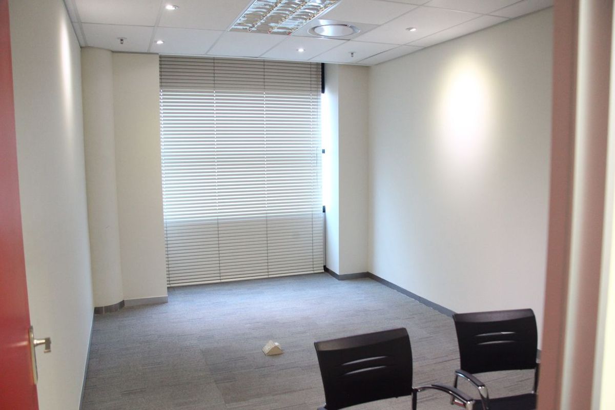 Prime Office Space to let in Sinosteel Plaza, Morningside Sandton  - Photo 5