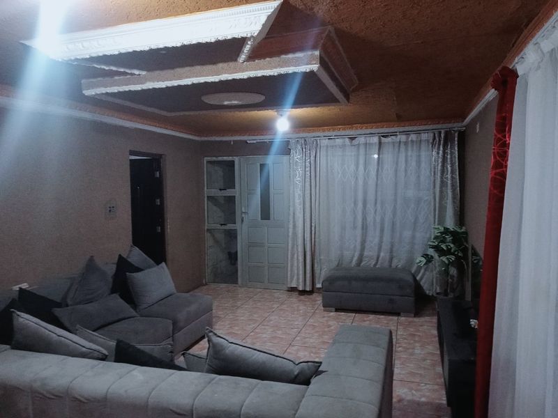 3 bedroom house  - Photo 10