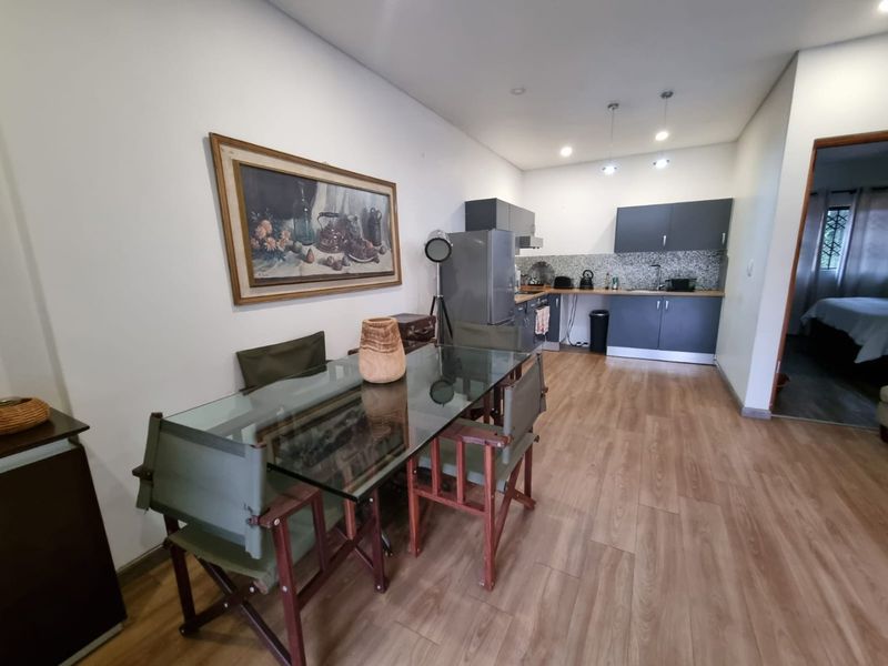 1 Bedroom 1 Bathroom Fully Furnished  - Photo 3