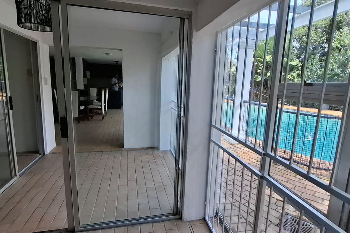 Expensive taste 2-Bedroom Garden Cottage with Private Entrance – To Let in Waterkloof Ridge - Photo 4