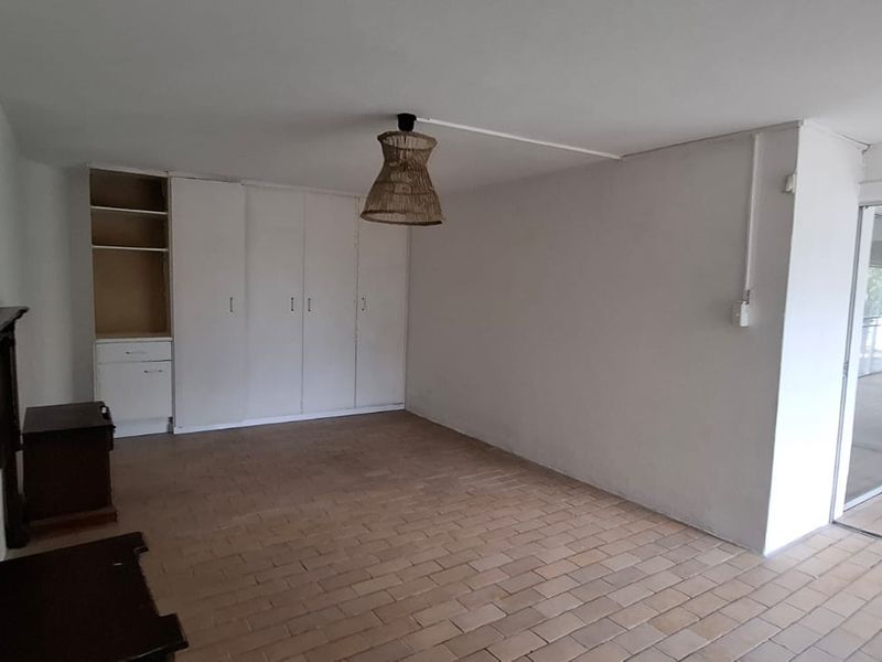 Expensive taste 2-Bedroom Garden Cottage with Private Entrance – To Let in Waterkloof Ridge - Photo 8