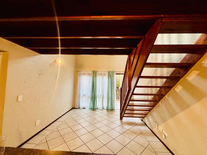 1 BEDROOM PLUS LOFT UNIT - Photo 3