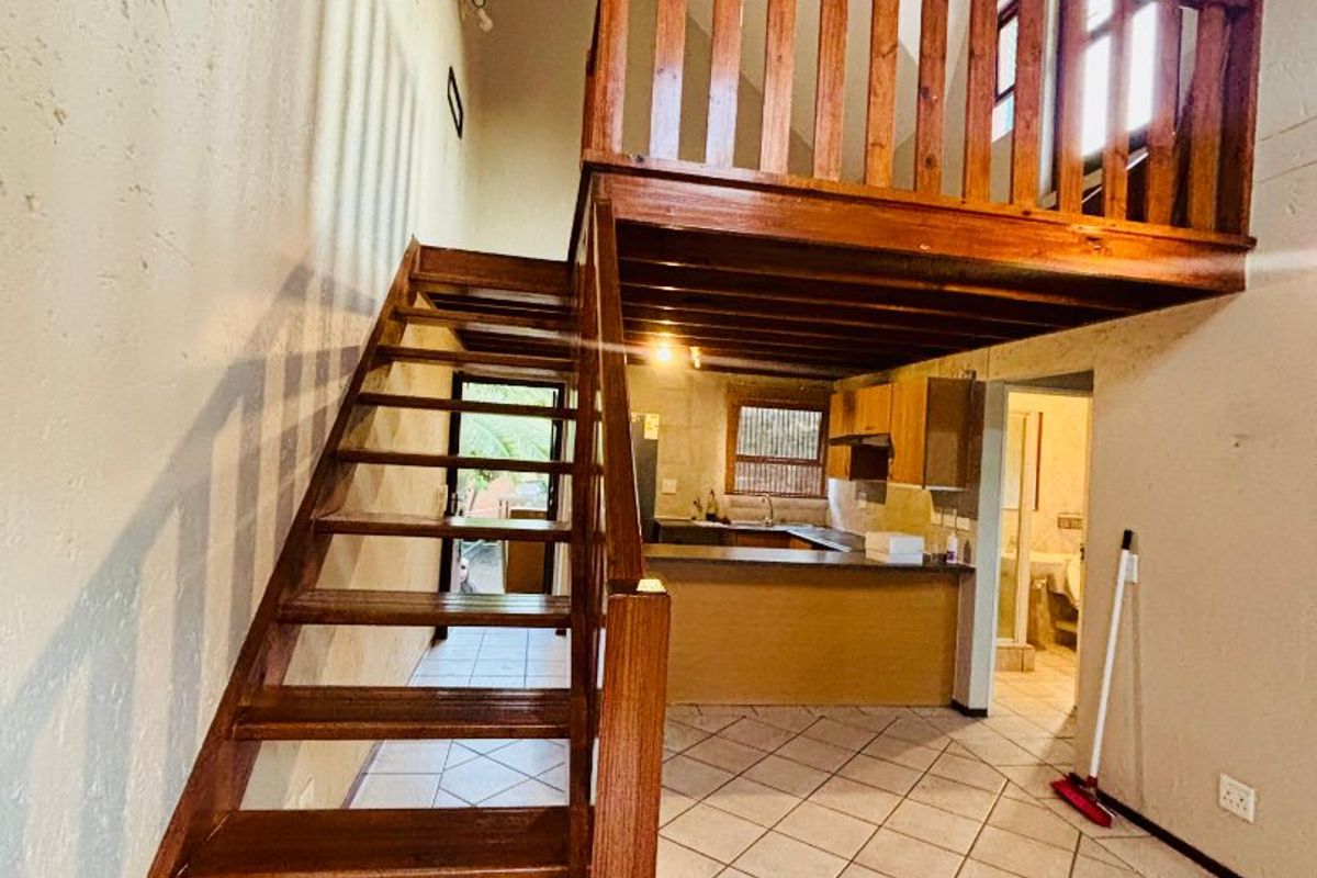 1 BEDROOM PLUS LOFT UNIT - Photo 5