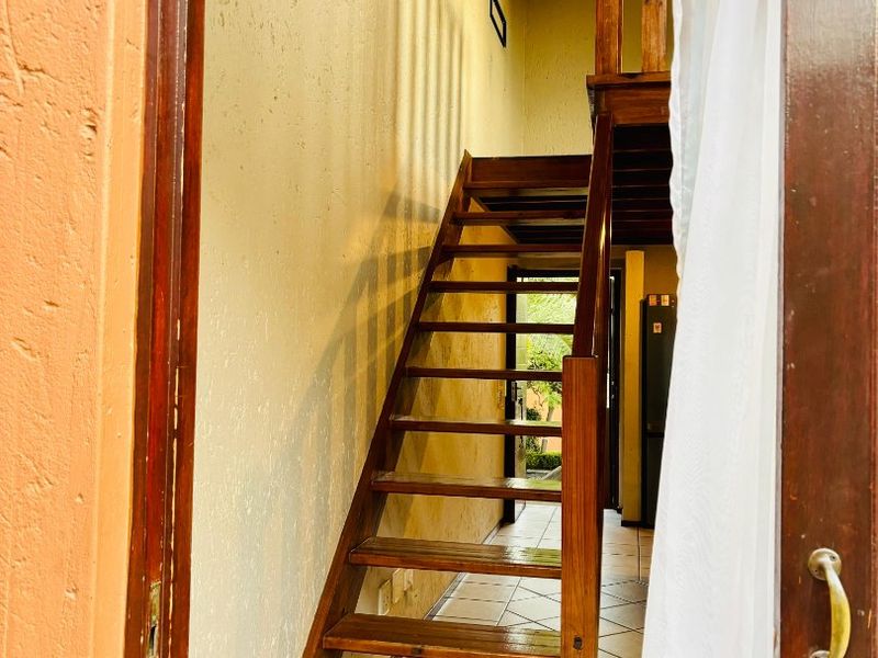 1 BEDROOM PLUS LOFT UNIT - Photo 10