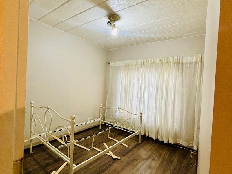 1 BEDROOM PLUS LOFT UNIT - Photo 8