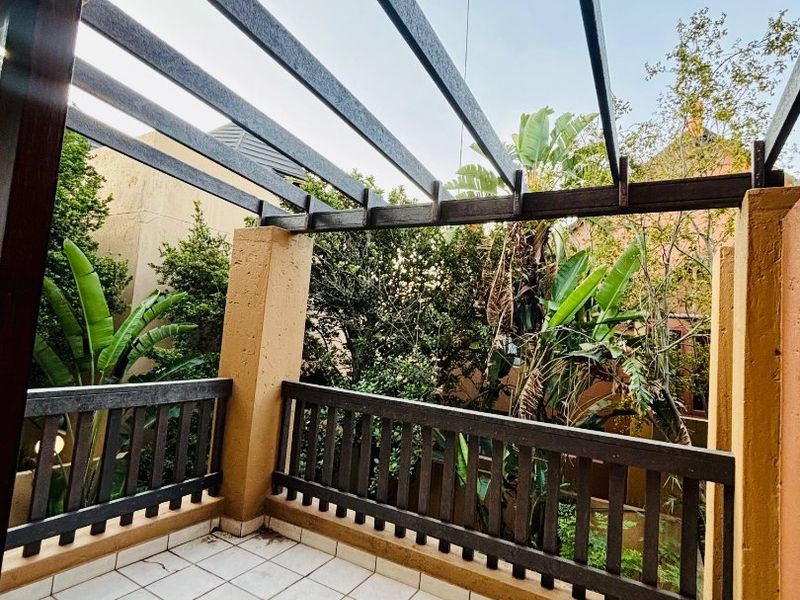 1 BEDROOM PLUS LOFT UNIT - Photo 6