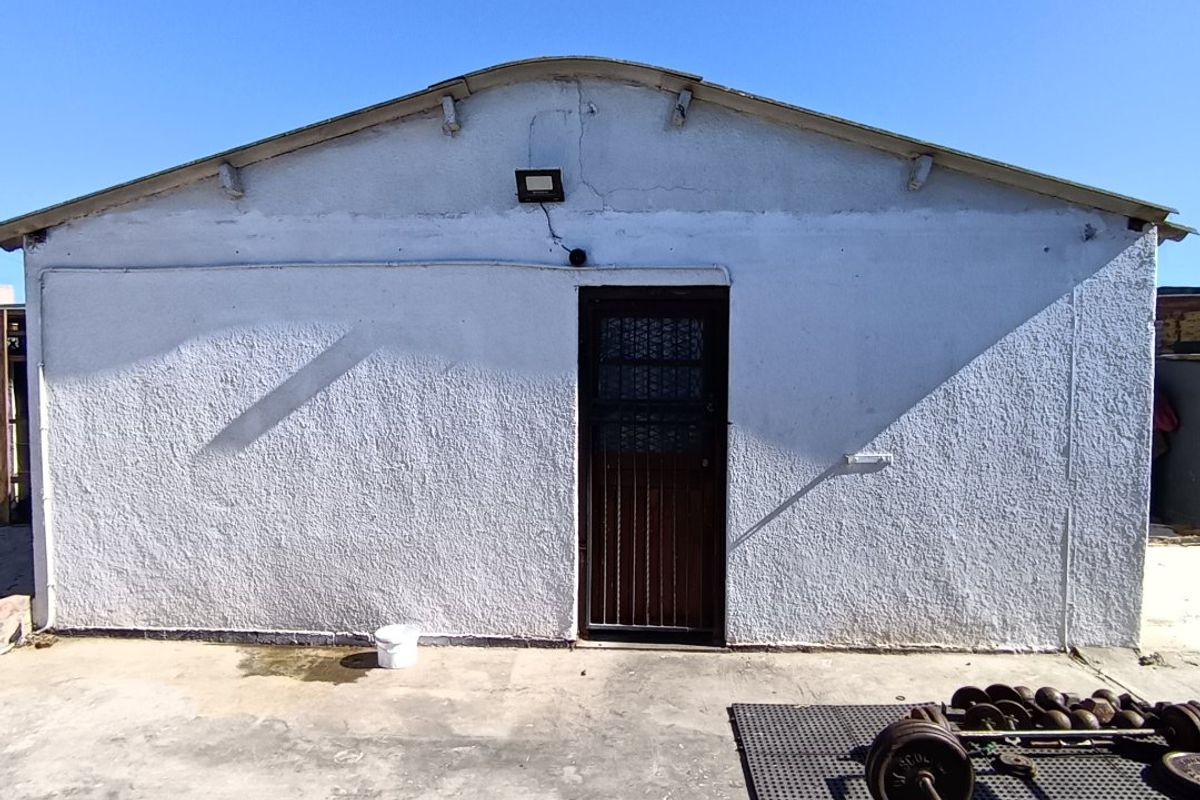 One Bedroom Home in Bishop Lavis - Photo 3