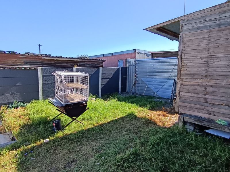 One Bedroom Home in Bishop Lavis - Photo 8