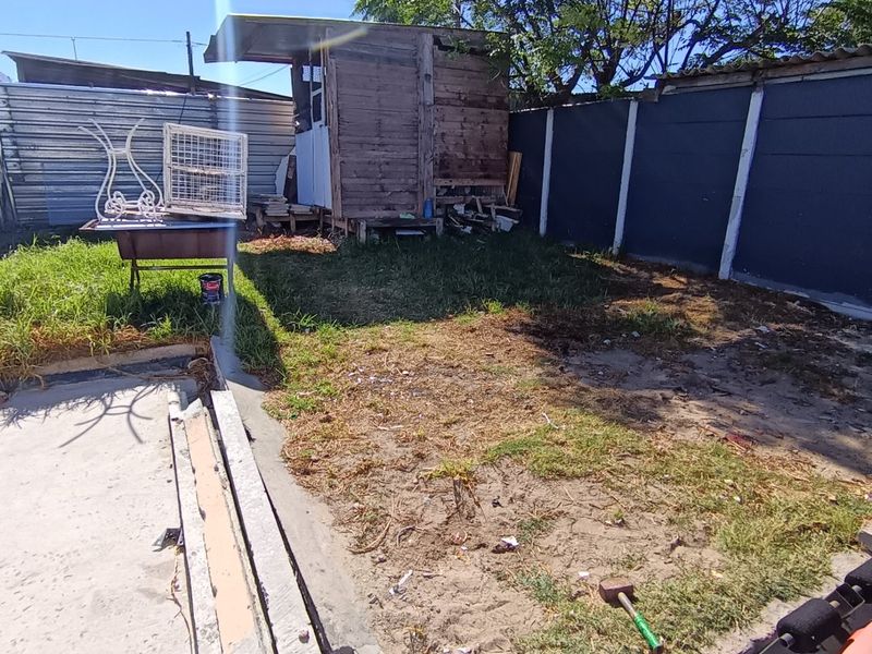 One Bedroom Home in Bishop Lavis - Photo 9