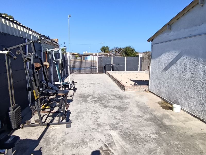 One Bedroom Home in Bishop Lavis - Photo 6