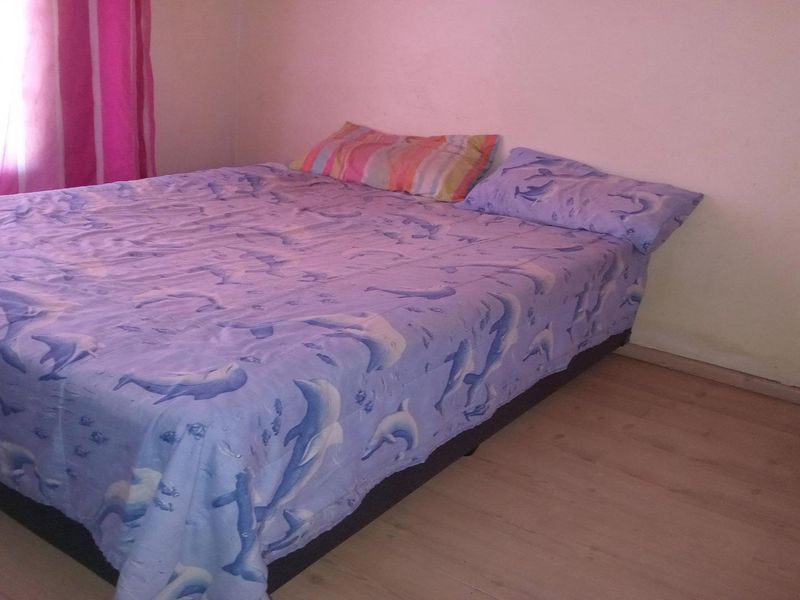 Three bedroom Home in Forest Heights - Photo 8