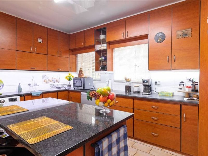 Elegant Family Home with Pool - Photo 5