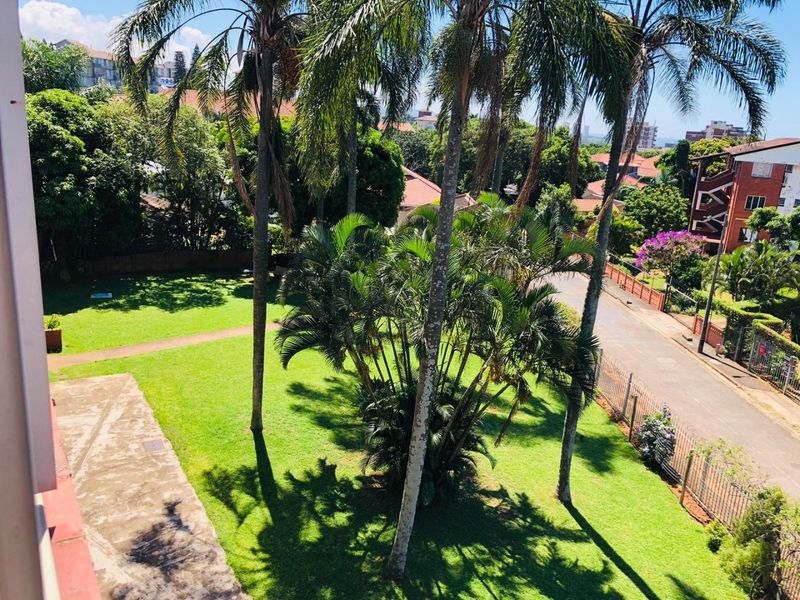2.5 Bedrooms, 1 Bathrooms Apartment For Sale In Morningside, Durban - Photo 4