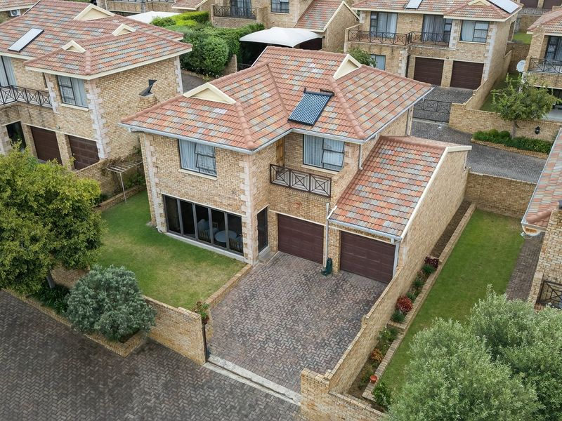 Secure Lifestyle Living with Scenic Trails - Photo 4